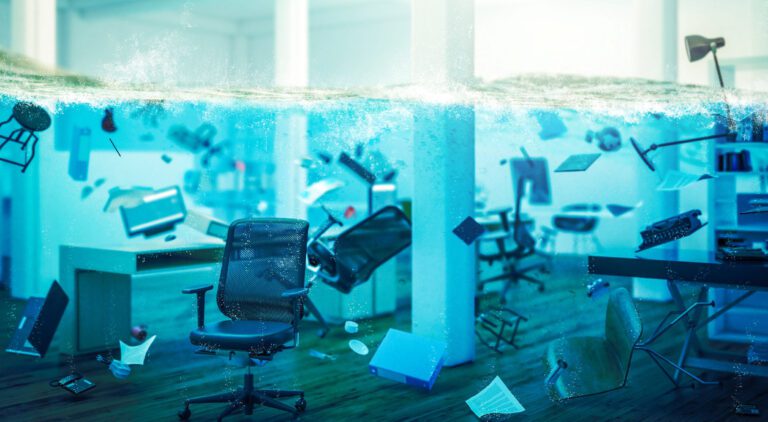 WATER DAMAGE AWARENESS STEPS – WHAT TO DO IN AN EMERGENCY?